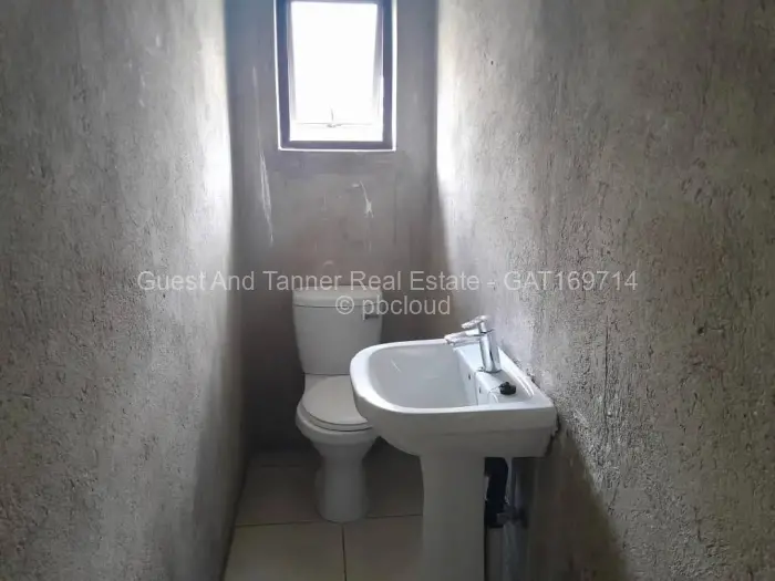 Other Commercial to Rent in Highlands