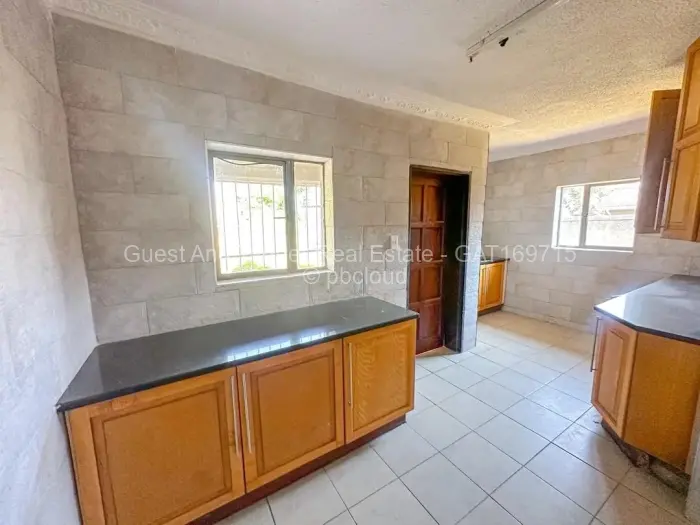 5 Bedroom House to Rent in Goodhope, Harare