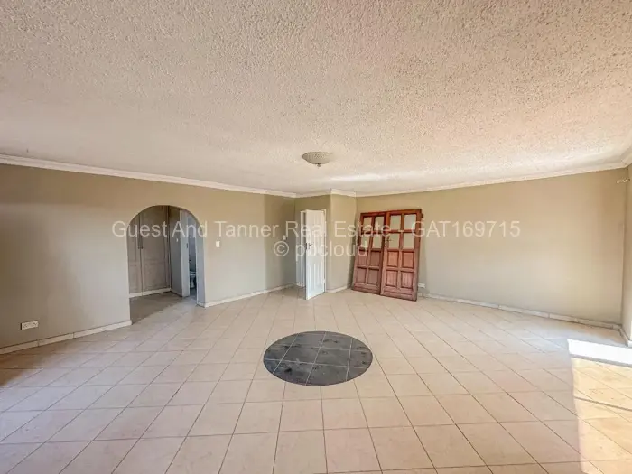 5 Bedroom House to Rent in Goodhope, Harare
