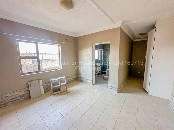 5 Bedroom House to Rent in Goodhope, Harare