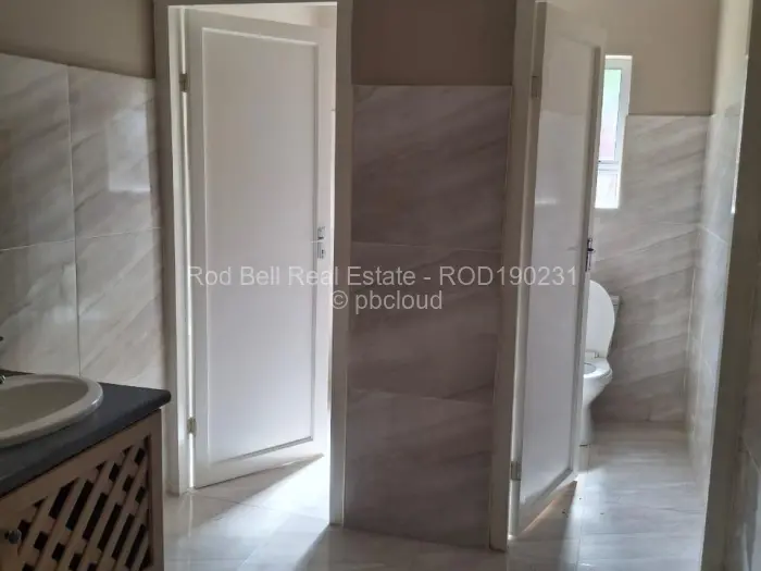 Office to Rent in Newlands