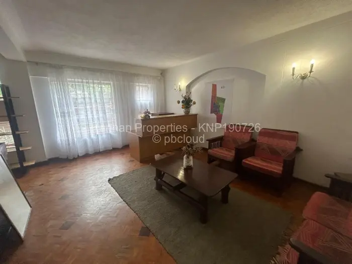 Townhouse/Cluster to Rent in Newlands, Harare