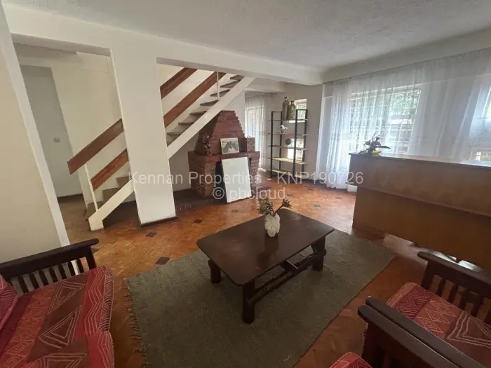 Townhouse/Cluster to Rent in Newlands, Harare