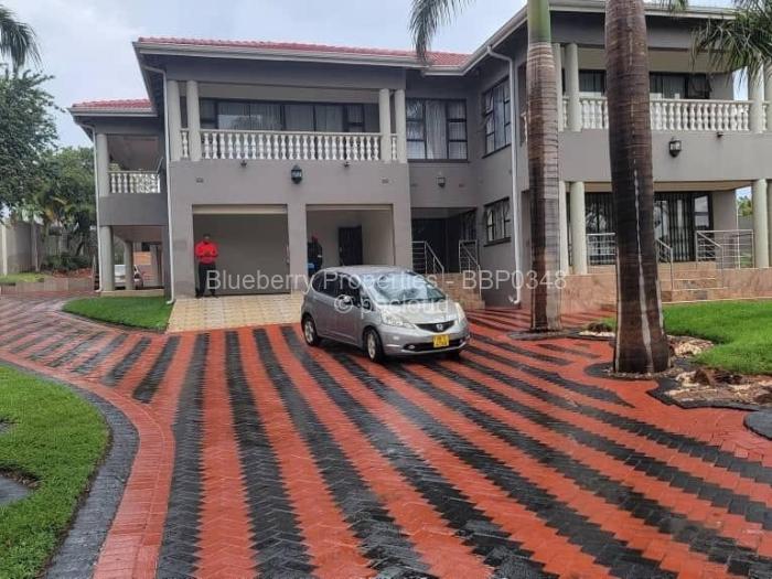 6 Bedroom House for Sale in Pomona, Harare