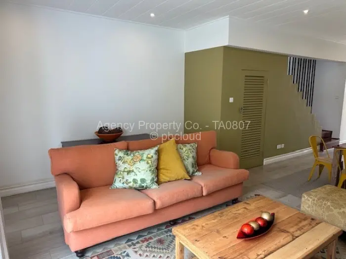 Townhouse/Cluster to Rent in Newlands, Harare