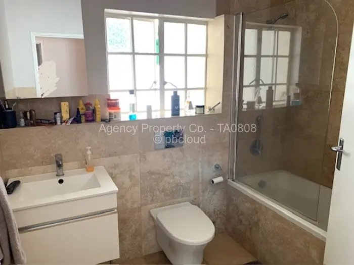 Townhouse/Cluster to Rent in Borrowdale Brooke