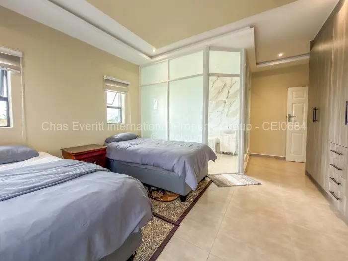 Townhouse/Cluster for Sale in Buena Vista, Bulawayo