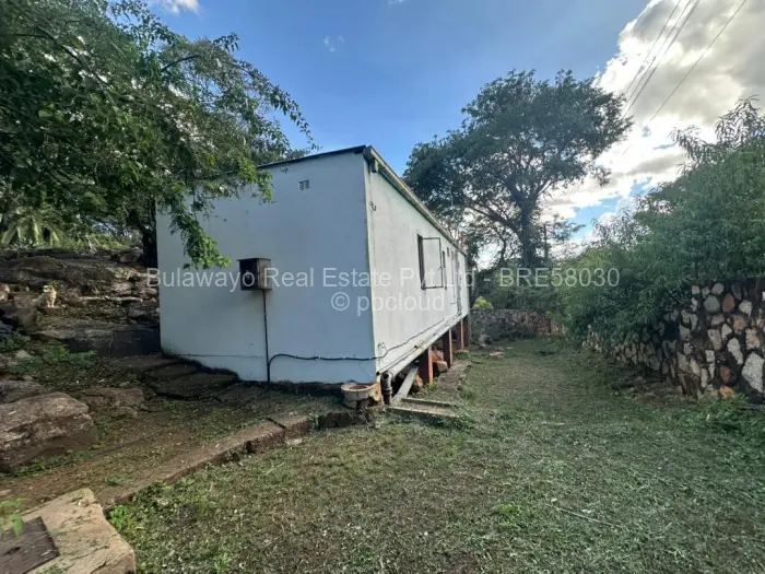 4 Bedroom House for Sale in Burnside, Bulawayo