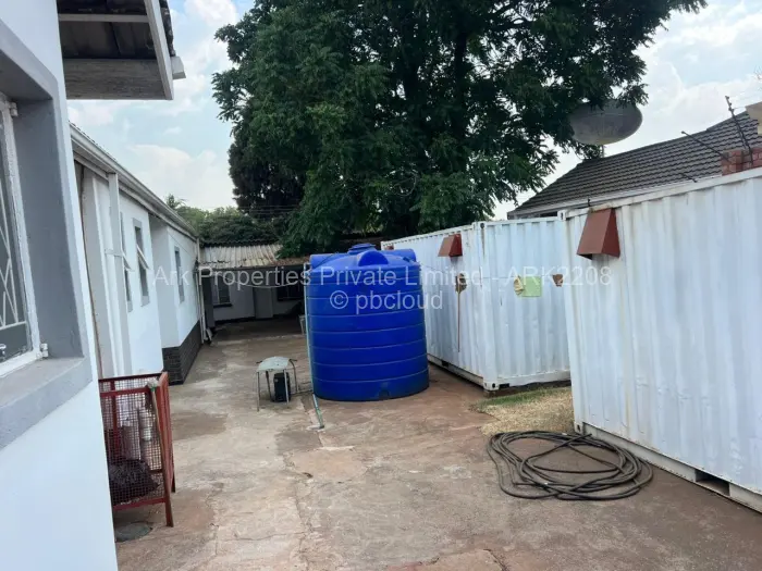 Office to Rent in Eastlea, Harare