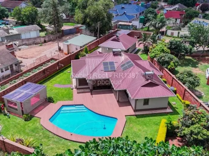 4 Bedroom House for Sale in Mabelreign, Harare