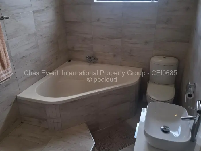 2 Bedroom Cottage/Garden Flat to Rent in Manresa, Harare