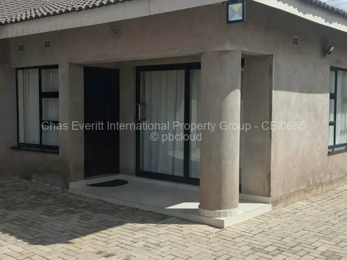 2 Bedroom Cottage/Garden Flat to Rent in Manresa, Harare