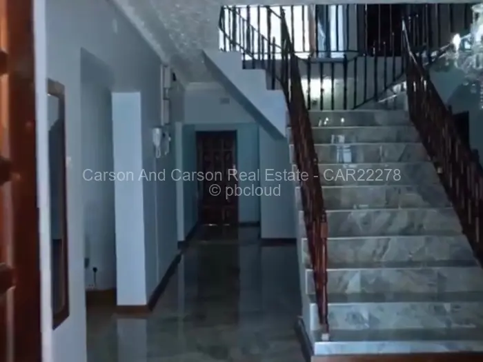 6 Bedroom House for Sale in Borrowdale, Harare
