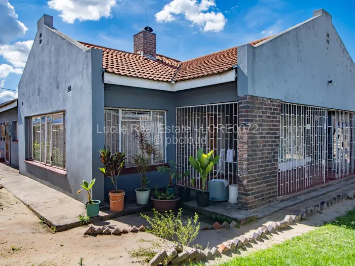 3 Bedroom House for Sale in Waterfalls, Harare