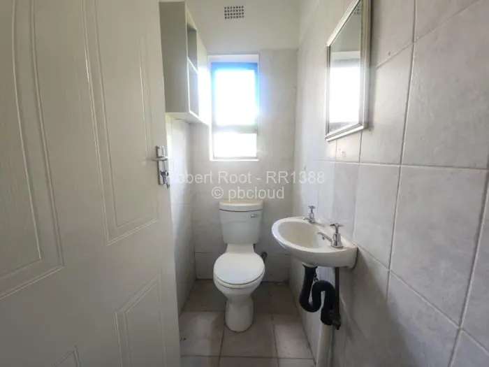 5 Bedroom House to Rent in Westgate