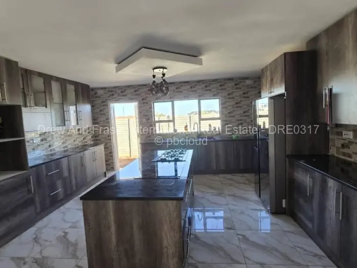 5 Bedroom House for Sale in Mount Pleasant Heights, Harare