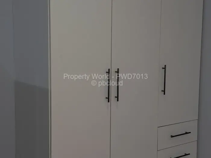 4 Bedroom House to Rent in Westlea, Harare