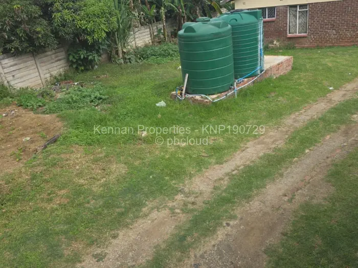 7 Bedroom House for Sale in Vainona, Harare