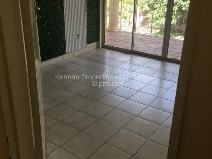 7 Bedroom House for Sale in Vainona, Harare