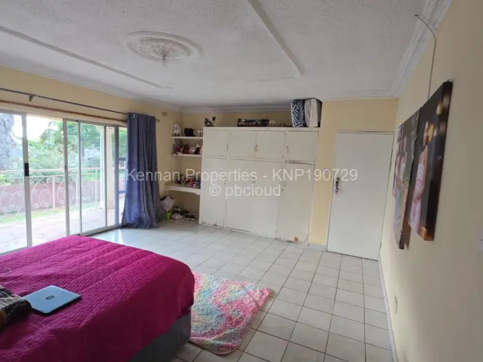 7 Bedroom House for Sale in Vainona, Harare