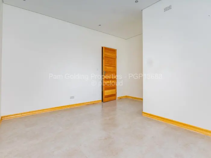 Townhouse/Cluster for Sale in Greendale North, Harare