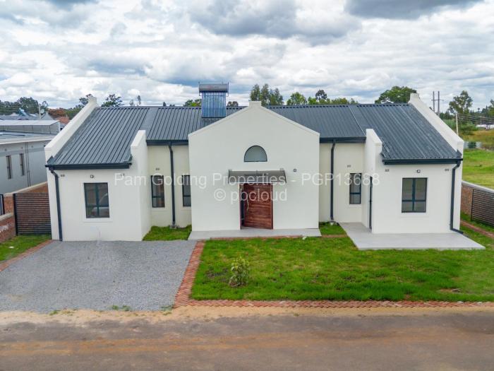 Townhouse/Cluster for Sale in Greendale North, Harare