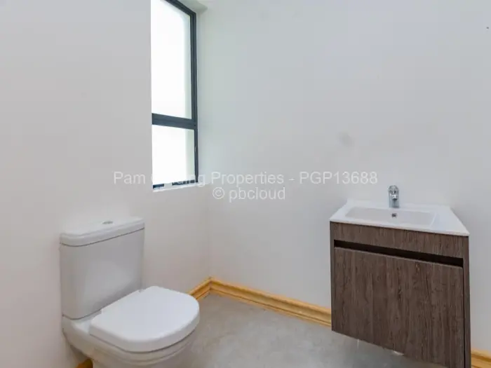 Townhouse/Cluster for Sale in Greendale North, Harare