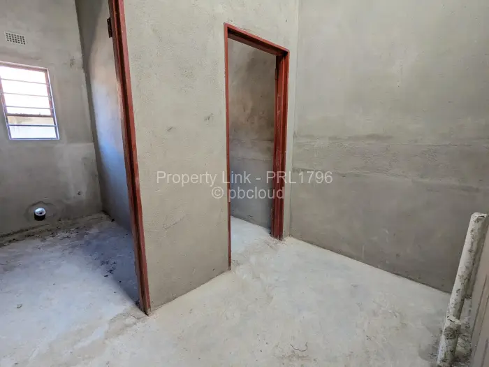 Warehouse/Industrial to Rent in Msasa