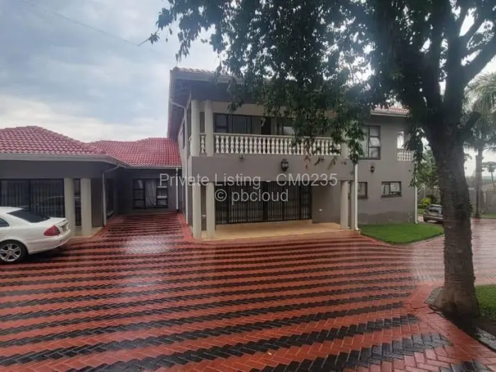 6 Bedroom House for Sale in Pomona, Harare