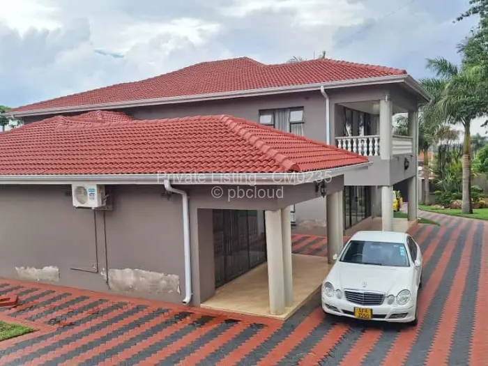 6 Bedroom House for Sale in Pomona, Harare