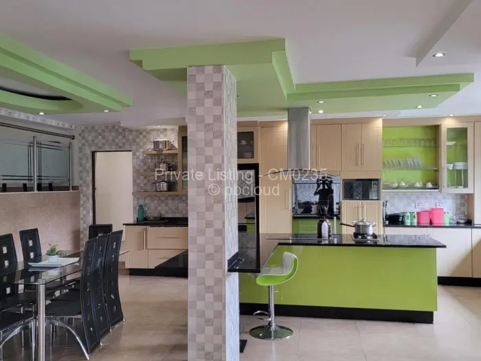 6 Bedroom House for Sale in Pomona, Harare