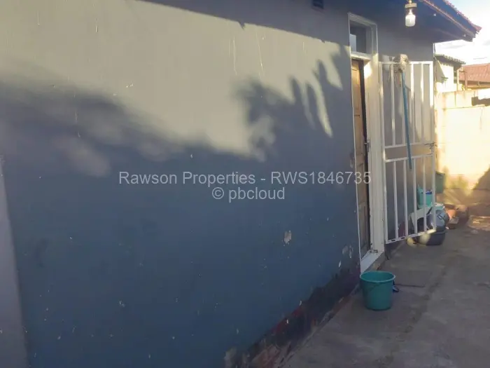 4 Bedroom House for Sale in Glen Norah, Harare