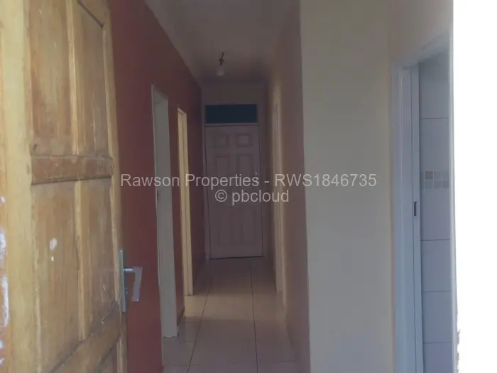 4 Bedroom House for Sale in Glen Norah, Harare