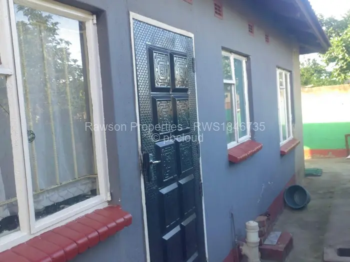 4 Bedroom House for Sale in Glen Norah, Harare