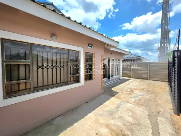 4 Bedroom House for Sale in Southview Park, Harare