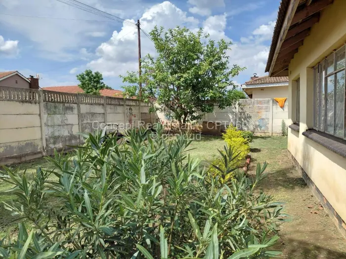 3 Bedroom House for Sale in Westlea, Harare
