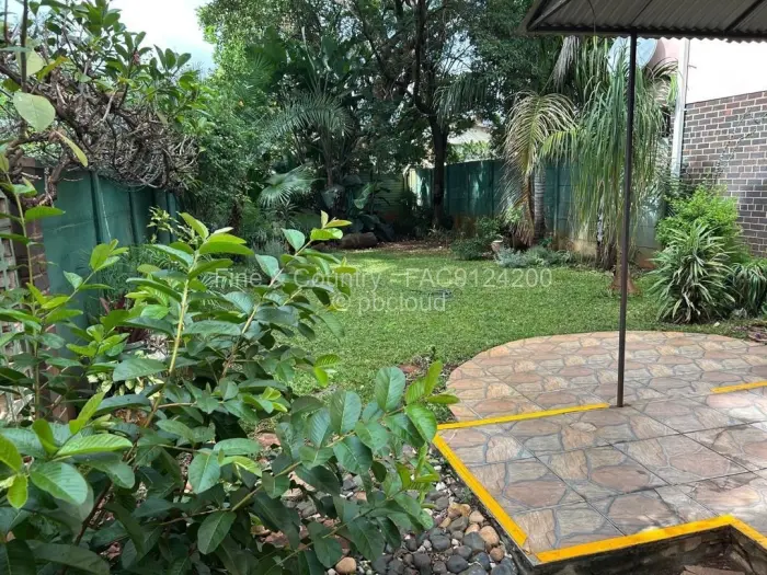 Townhouse/Cluster to Rent in Avondale, Harare