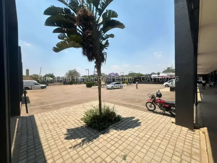 Retail/Shop to Rent in Greendale, Harare