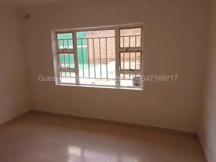 3 Bedroom House to Rent in Crowhill Views, Harare