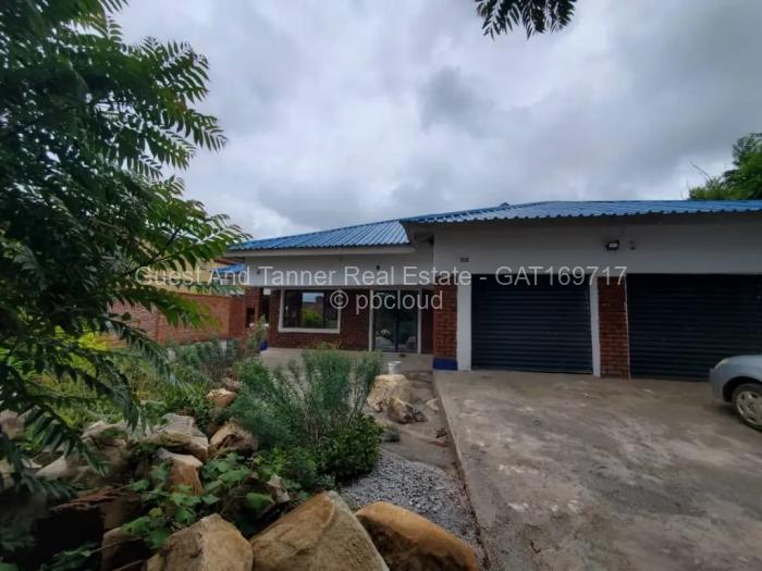 3 Bedroom House to Rent in Crowhill Views, Harare