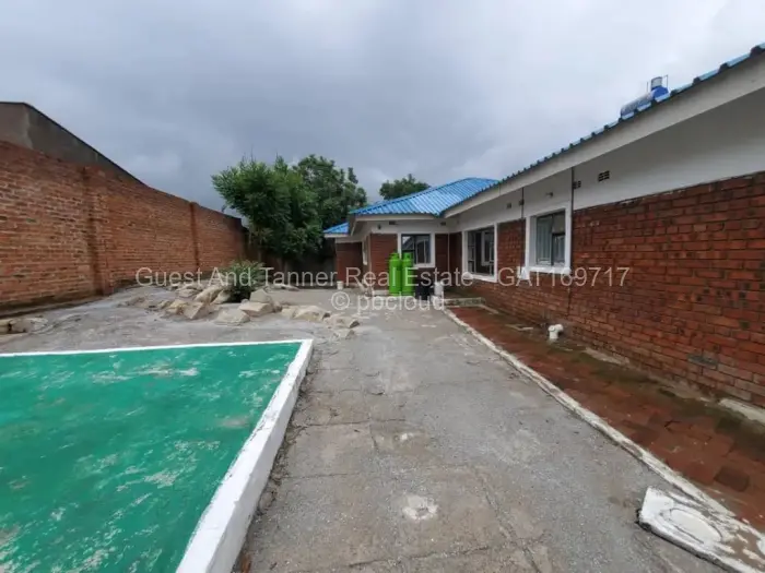 3 Bedroom House to Rent in Crowhill Views, Harare