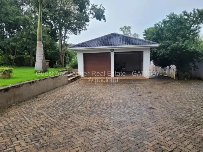 1 Bedroom House to Rent in Borrowdale