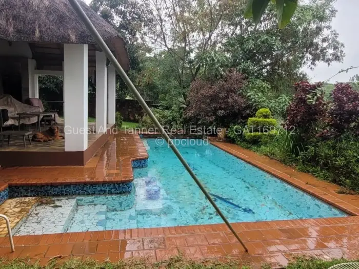 1 Bedroom House to Rent in Borrowdale