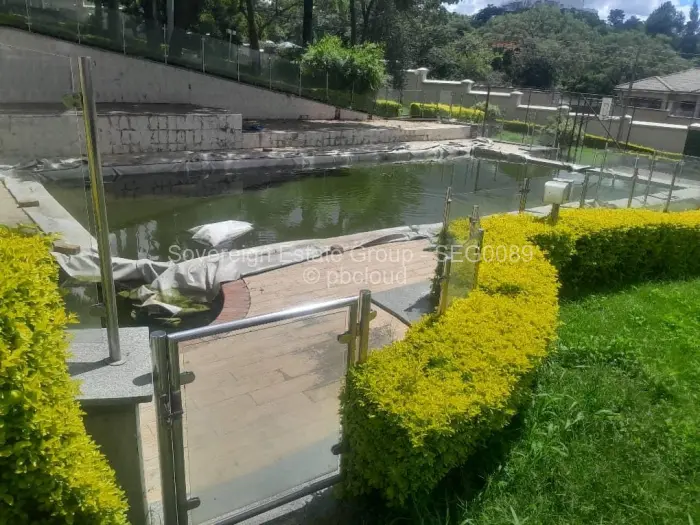 9 Bedroom House for Sale in Glen Lorne, Harare