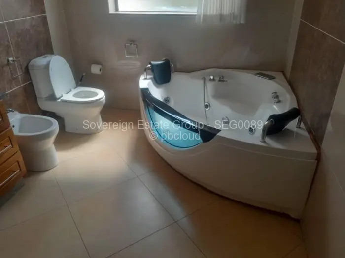 9 Bedroom House for Sale in Glen Lorne, Harare