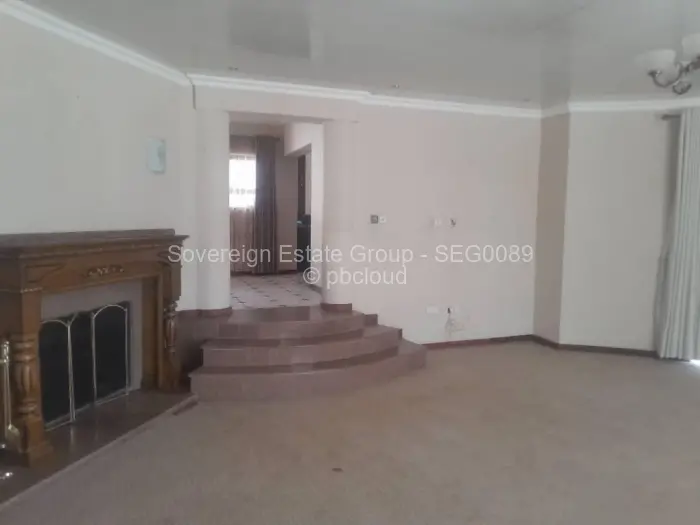 9 Bedroom House for Sale in Glen Lorne, Harare