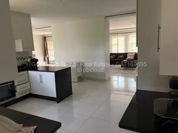 5 Bedroom House to Rent in Norton, Norton