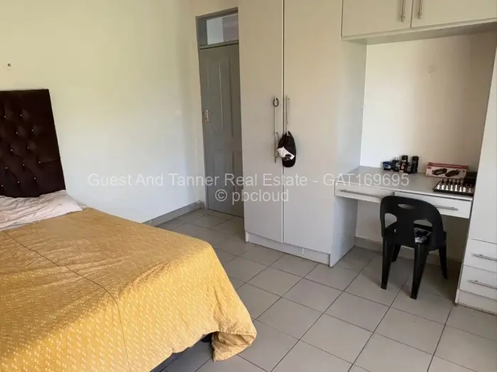 5 Bedroom House to Rent in Norton, Norton