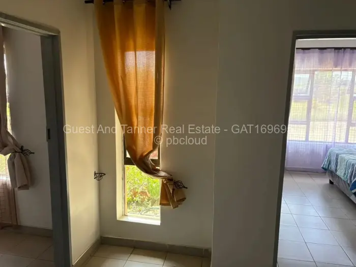 5 Bedroom House to Rent in Norton, Norton