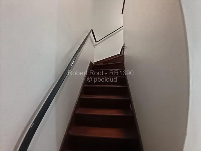 2 Bedroom Cottage/Garden Flat for Sale in Avenues, Harare